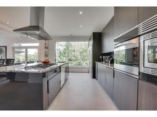 Kitchen - 12 Ch. Du Sanctuaire, Val-Des-Monts, QC - Indoor Photo Showing Kitchen With Upgraded Kitchen