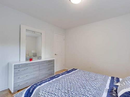 Master bedroom - 740 Rue Luc, Laval (Sainte-Dorothée), QC - Indoor Photo Showing Bedroom