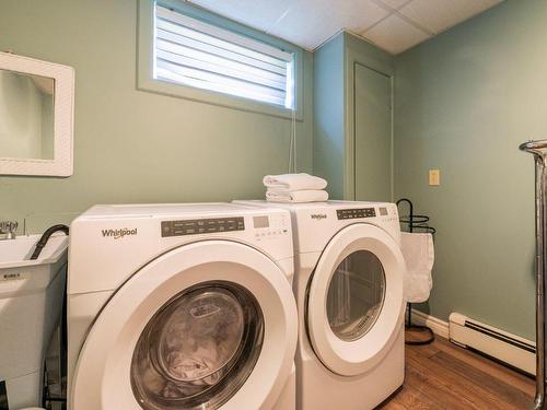 Salle de lavage - 1196 Ch. Du Bassin, Les Îles-De-La-Madeleine, QC - Indoor Photo Showing Laundry Room