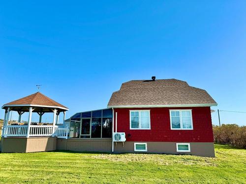 ExtÃ©rieur - 1196 Ch. Du Bassin, Les Îles-De-La-Madeleine, QC - Outdoor