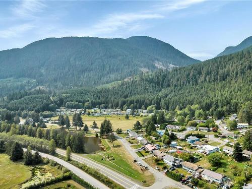 260 Kelsey Way, Sayward, BC 