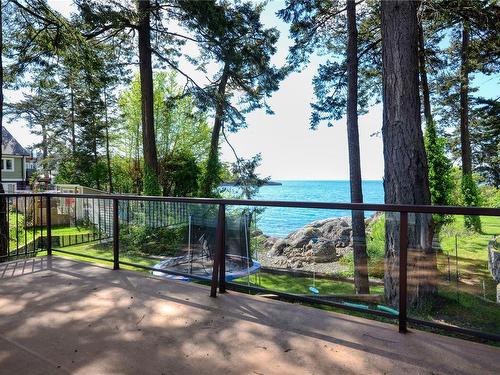 445 Grafton St, Esquimalt, BC 