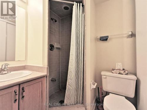 25 - 1128 Dundas Street W, Mississauga, ON - Indoor Photo Showing Bathroom