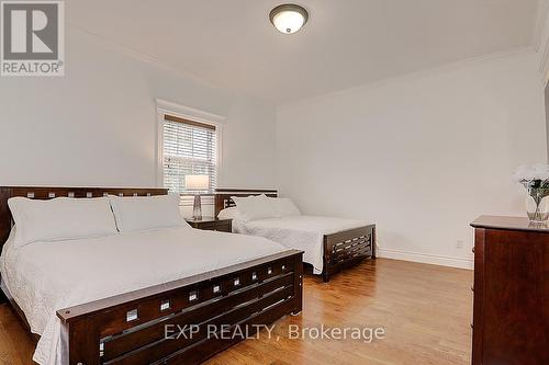 53 Broadview Street, Collingwood, ON - Indoor Photo Showing Bedroom