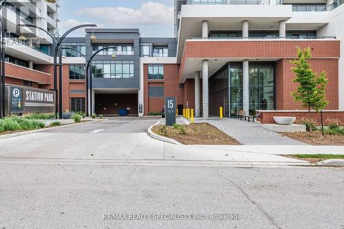 2804 - 15 Wellington Street, Kitchener, ON - Outdoor With Balcony With Facade