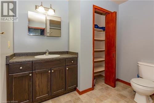 Bathroom featuring vanity and toilet - 60 Wellington St N/S Street N, Woodstock, ON - Indoor Photo Showing Bathroom