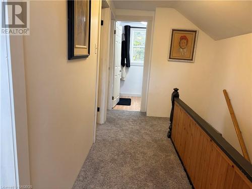 Corridor featuring lofted ceiling and dark colored carpet - 1087 7Th Avenue W, Owen Sound, ON - Indoor Photo Showing Other Room