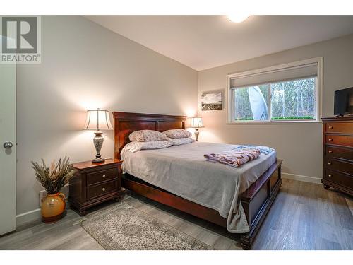 5101 19Th Street Unit# 11, Vernon, BC - Indoor Photo Showing Bedroom