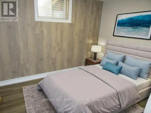 B - 343 Speedvale Avenue E, Guelph, ON - Indoor Photo Showing Bedroom