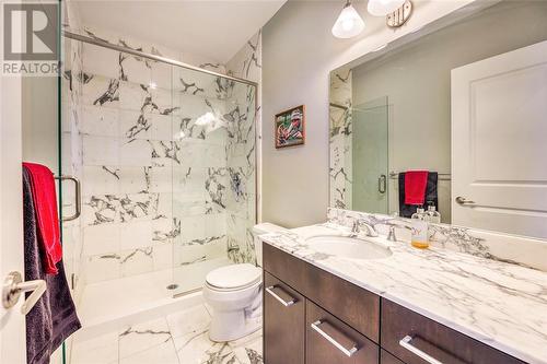 201 Front Street North Unit# 1003, Sarnia, ON - Indoor Photo Showing Bathroom