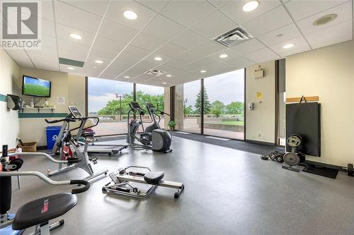 201 Front Street North Unit# 1003, Sarnia, ON - Indoor Photo Showing Gym Room