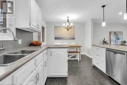 759 St. Albans Crescent, Woodstock, ON - Indoor Photo Showing Kitchen With Double Sink