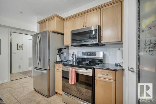 #123 7510 89 St Nw Nw, Edmonton, AB - Indoor Photo Showing Kitchen