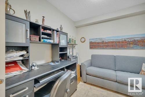 #123 7510 89 St Nw Nw, Edmonton, AB - Indoor