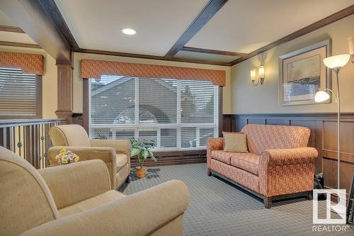 #123 7510 89 St Nw Nw, Edmonton, AB - Indoor Photo Showing Living Room