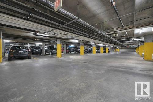 #123 7510 89 St Nw Nw, Edmonton, AB - Indoor Photo Showing Garage