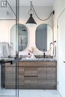 Bathroom with vanity - 