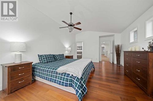 97 Mahogany Square Se, Calgary, AB - Indoor Photo Showing Bedroom