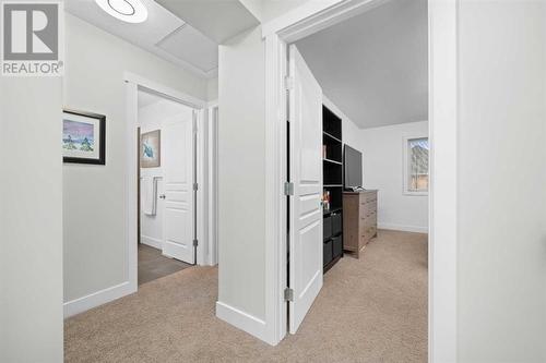 97 Mahogany Square Se, Calgary, AB - Indoor Photo Showing Other Room