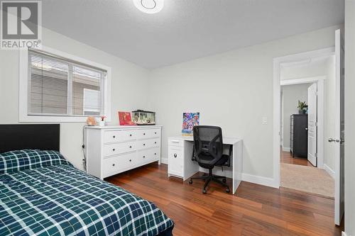 97 Mahogany Square Se, Calgary, AB - Indoor Photo Showing Bedroom