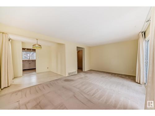 17404 76 Av Nw, Edmonton, AB - Indoor Photo Showing Other Room