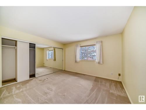 17404 76 Av Nw, Edmonton, AB - Indoor Photo Showing Other Room