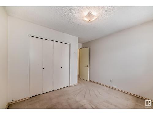 17404 76 Av Nw, Edmonton, AB - Indoor Photo Showing Other Room