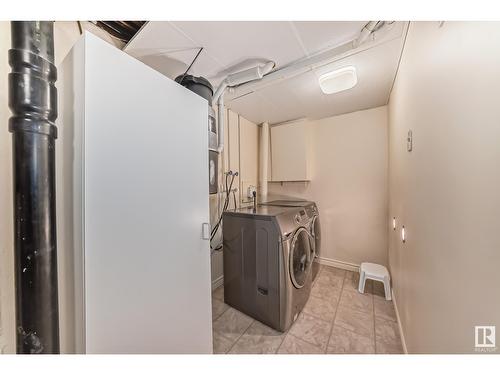 17404 76 Av Nw, Edmonton, AB - Indoor Photo Showing Laundry Room