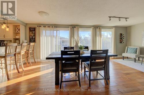 47 Manor Drive, Kitchener, ON - Indoor Photo Showing Dining Room