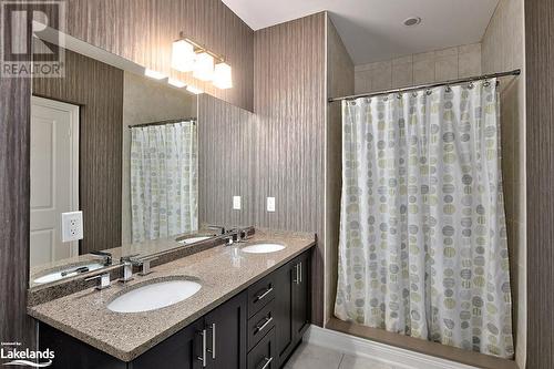 25 Beaver Street S Unit# 205, The Blue Mountains, ON - Indoor Photo Showing Bathroom