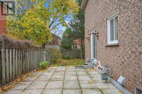 560 Marlatt Drive, Oakville, ON - Outdoor