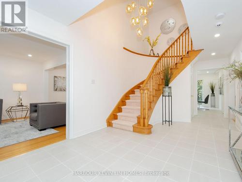 83 Luba Avenue, Richmond Hill, ON - Indoor Photo Showing Other Room