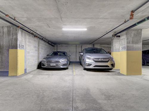 Garage - 1812-2000 Boul. René-Lévesque O., Montréal (Ville-Marie), QC - Indoor Photo Showing Garage