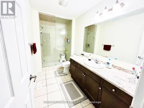 8 Boothill Drive, Brampton, ON - Indoor Photo Showing Bathroom