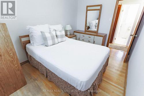 2 Allonsius Drive, Toronto, ON - Indoor Photo Showing Bedroom