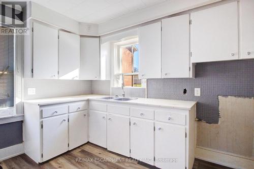 74 William Street, Norfolk, ON - Indoor Photo Showing Kitchen