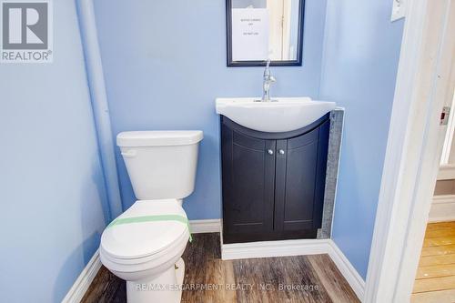 74 William Street, Norfolk, ON - Indoor Photo Showing Bathroom