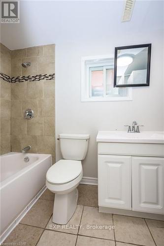 Lower - 594 Southdale Road E, London, ON - Indoor Photo Showing Bathroom