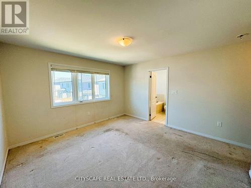 72 Maclachlan Avenue, Haldimand, ON - Indoor Photo Showing Other Room