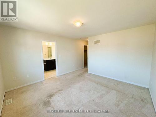 72 Maclachlan Avenue, Haldimand, ON - Indoor Photo Showing Other Room