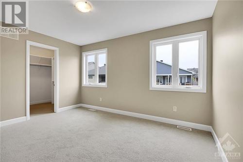 647 Parkview Terrace, Russell, ON - Indoor Photo Showing Other Room