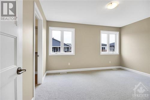 647 Parkview Terrace, Russell, ON - Indoor Photo Showing Other Room