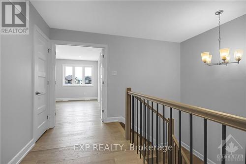 647 Parkview Terrace, Russell, ON - Indoor Photo Showing Other Room