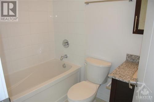 179 Metcalfe Street Unit#1509, Ottawa, ON - Indoor Photo Showing Bathroom