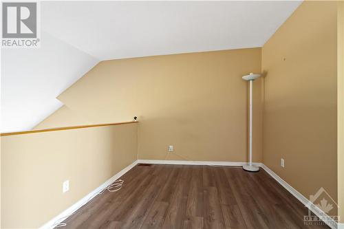 4474 Harper Avenue, Cyrville - Carson Grove - Pineview (2202 - Carson Grove), ON - Indoor Photo Showing Other Room