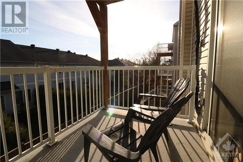 4474 Harper Avenue, Cyrville - Carson Grove - Pineview (2202 - Carson Grove), ON - Outdoor With Balcony With Exterior