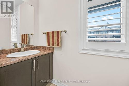 3 Aldgate Avenue, Hamilton, ON - Indoor Photo Showing Bathroom