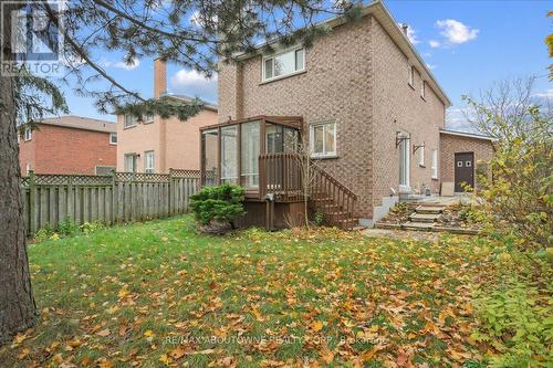 560 Marlatt Drive, Oakville, ON - Outdoor