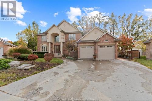 991 Woodland Crescent, Lakeshore, ON - Outdoor With Facade