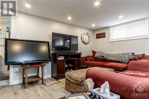 210 Harcourt Avenue, Ottawa, ON - Indoor